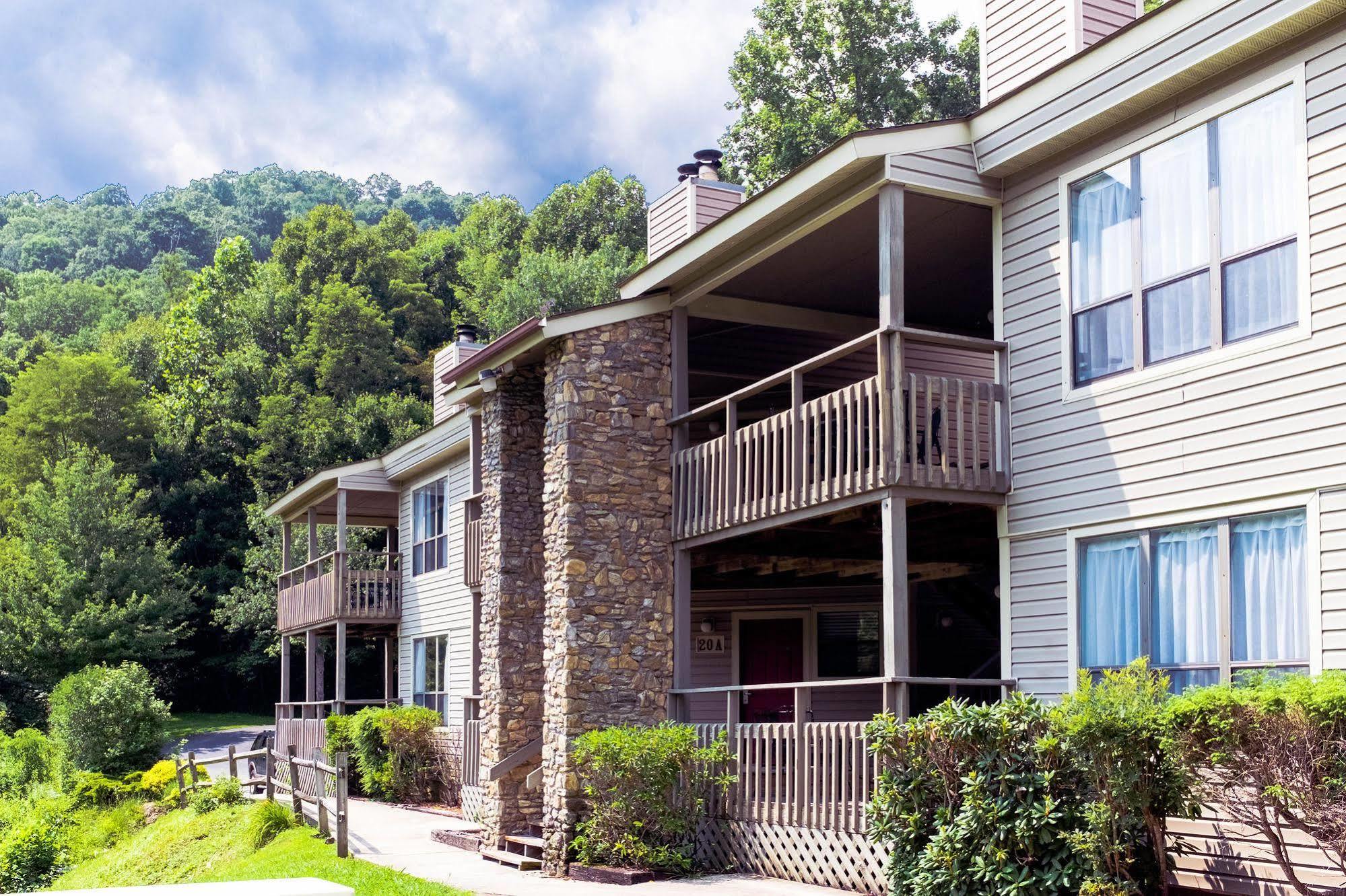 Peppertree Maggie Valley Aparthotel Buitenkant foto